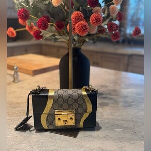 Gucci Padlock GG Supreme Shoulder bag-COA